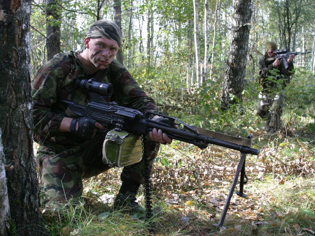 В сеть попало видео боевой подготовки российских солдат в Сирии