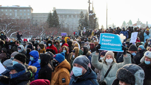 Сотник о скрытом смысле масштабных протестов в России: "Путин без этого не может"