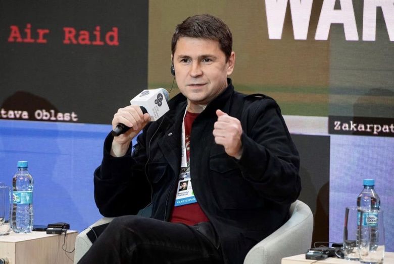 ВСУ не будут заходить на территорию РФ: Подоляк озвучил планы Украины 