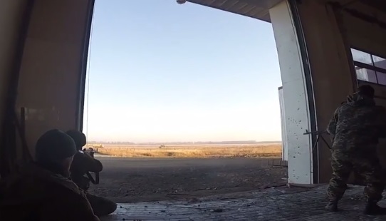 Как батальон Гиви воюет за Донецкий аэропорт