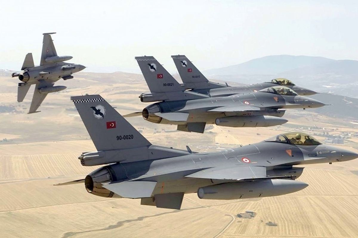 В Азербайджане опровергли слухи о базах ВВС Турции, в Москве не верят: "Отмазки"