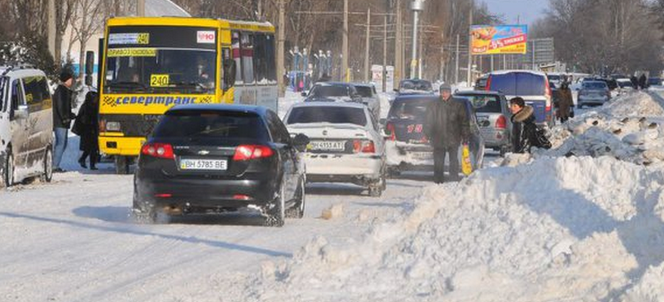 СМИ: Въезд в Одессу закрыт. Город стоит в пробках