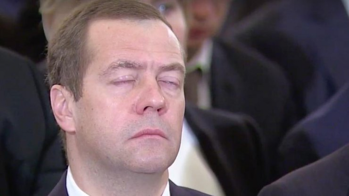 Дмитрий Медведев попросил у США снятия санкций:"Нам нужны новые отношения"