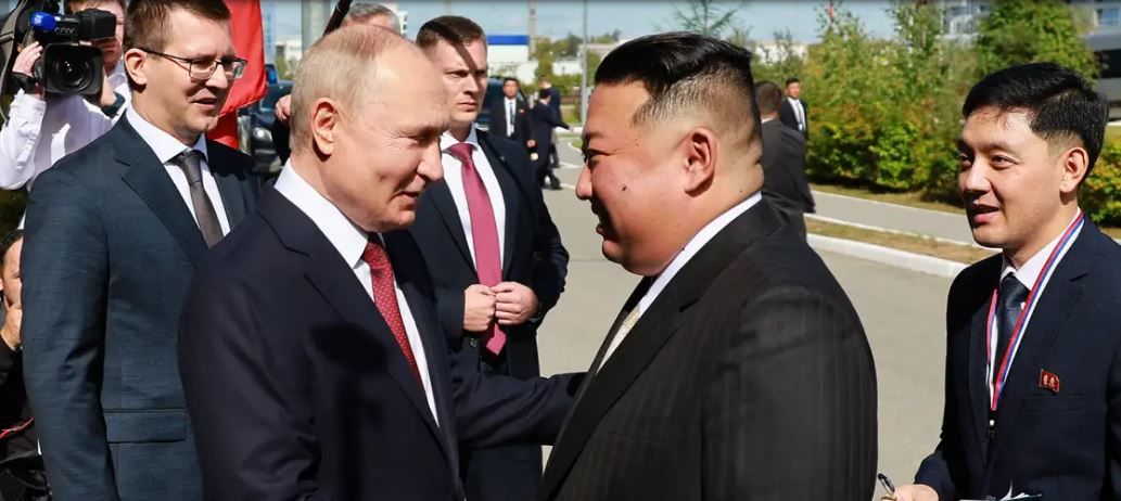 Путин принял Ким Чен Ына на космодроме: северокорейского "вождя" сильно заинтересовали ракеты