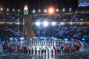 До свидания, Олимпиада: в Пхенчхане погас олимпийский огонь - опубликованы потрясающие кадры закрытия главного спортивного праздника планеты 