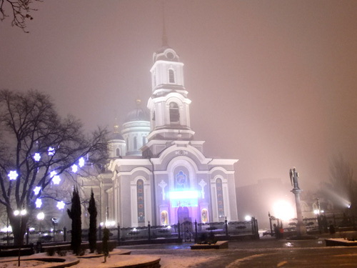 Из-за комендантского часа в Донбассе отменены ночные рождественские службы