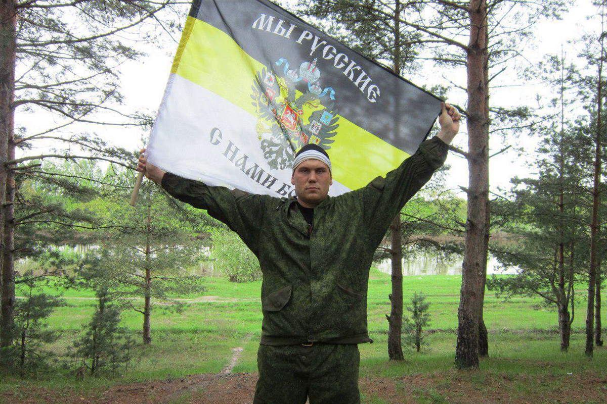 ​Кадровый офицер ВС РФ, возглавлявший роту снайперов "ЛНР", стал "грузом 200" - в Сети показали могилу оккупанта