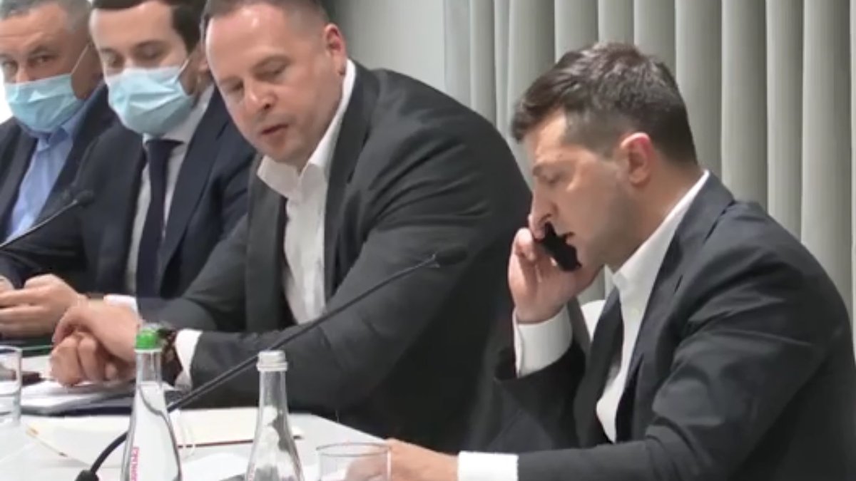 К Зеленскому обратились со странной петицией: требуют запрета на законодательном уровне