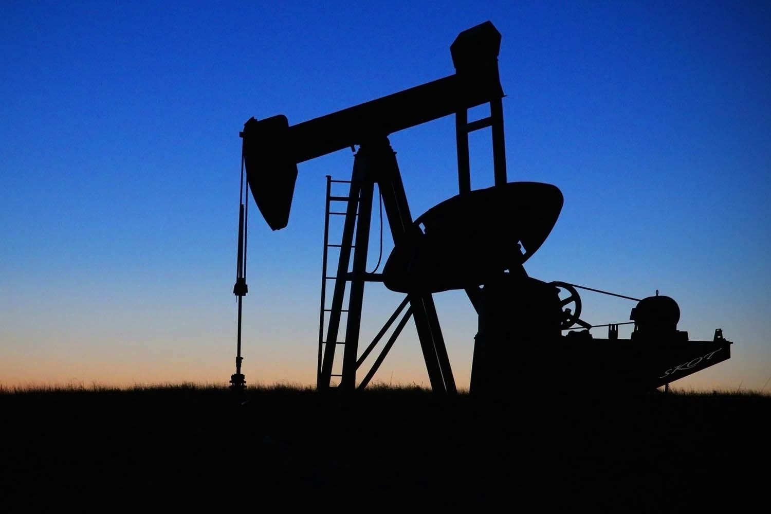 Цена на нефть 18 июня: рынки продолжают проседать из-за информации из Китая