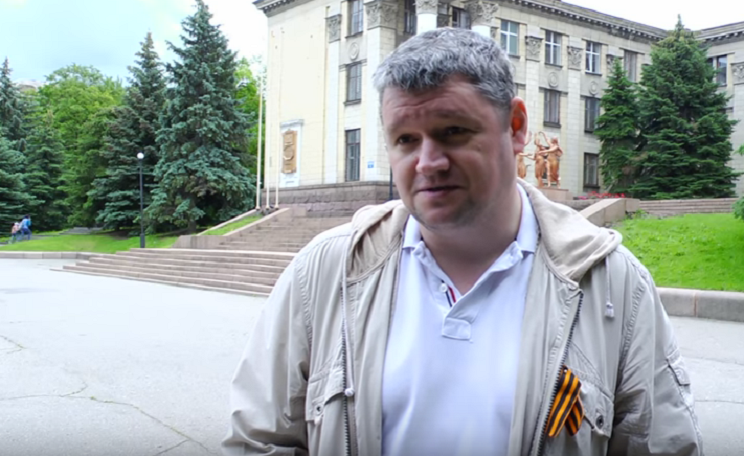 "ЛНР" после смены "главаря" усилит пропаганду против Украины, - журналист назвал имя главного "киселева" оккупированной Луганщины