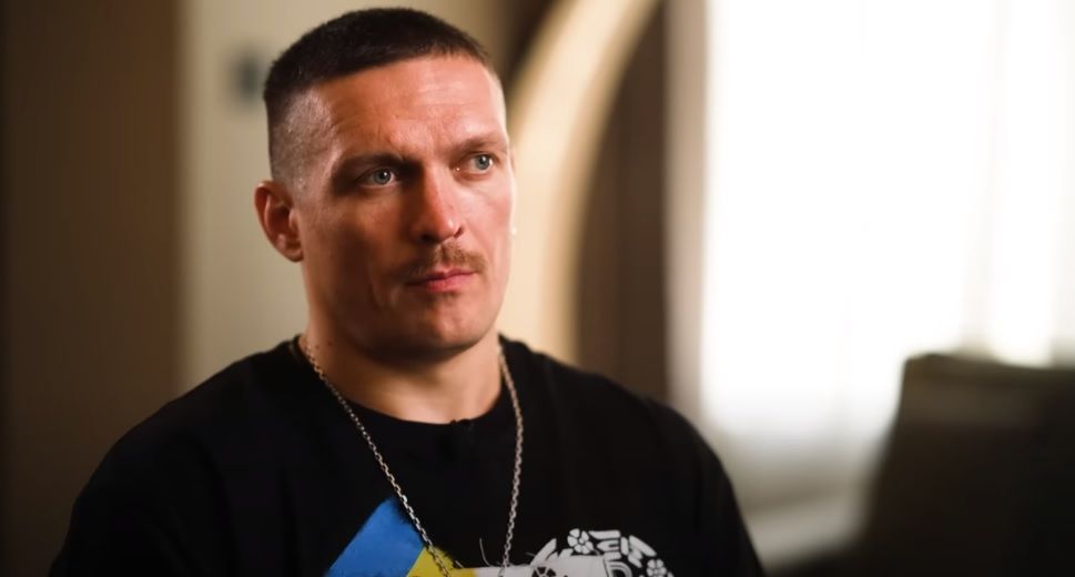 "Там пахнет смертью", - Усик откровенно рассказал, что увидел на фронте