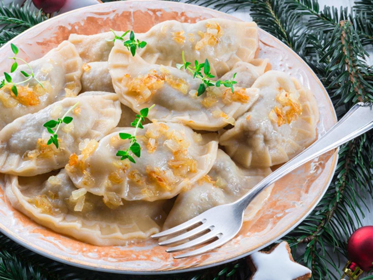 Вкусное тесто и варианты начинки для вареников на Святой вечер: простой рецепт традиционного блюда 