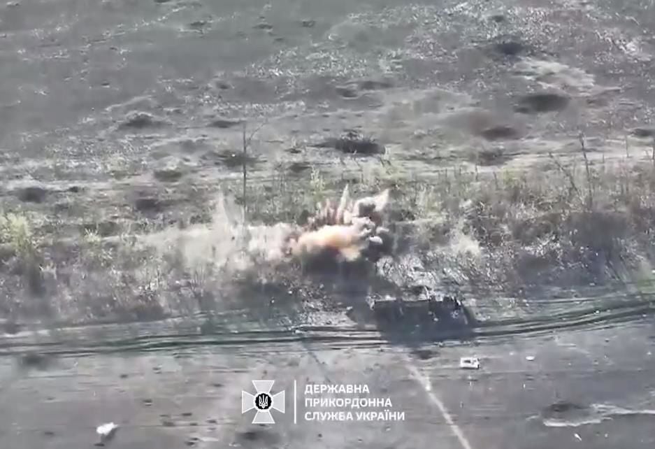 На Бахмутском направлении минометчики "Мести" догнали бежавших оккупантов попаданием снаряда