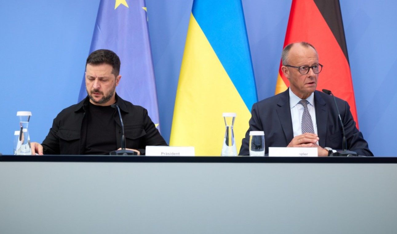 Мерц попросил Зеленского "обеспечить", чтобы молодые украинские мужчины не ехали в Германию