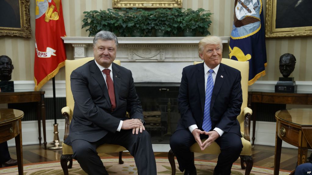 Украина оказалась в центре политического скандала в Соединенных Штатах
