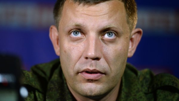 Захарченко: В захоронениях под Донецком нашли уже 40 тел мирных жителей