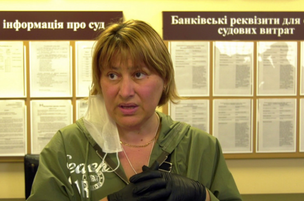 Малышей били, они бегали с пакетами на головах: о задержанной няне Сухановой из Запорожья всплыли новые подробности 