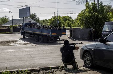 Над Киевским районом Донецка летают беспилотники
