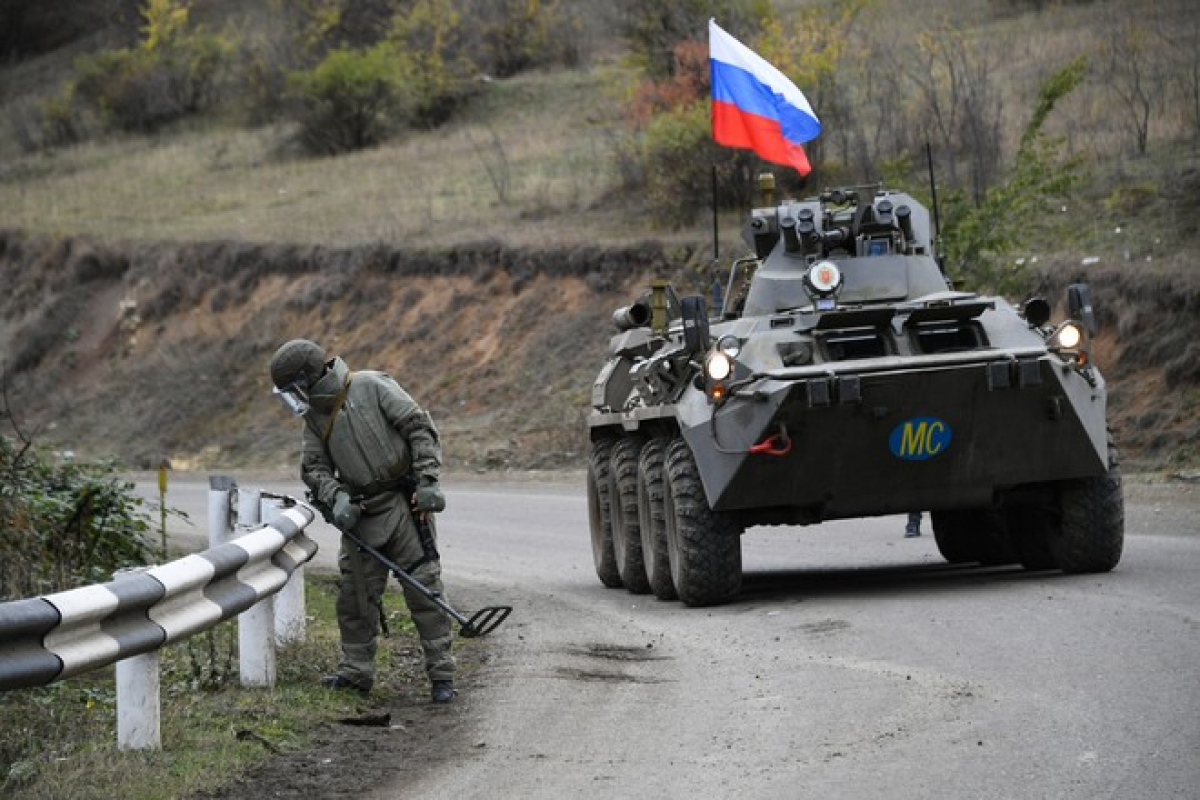 В Нагорном Карабахе ранен российский миротворец, азербайджанский военный погиб: росСМИ сообщают о взрыве