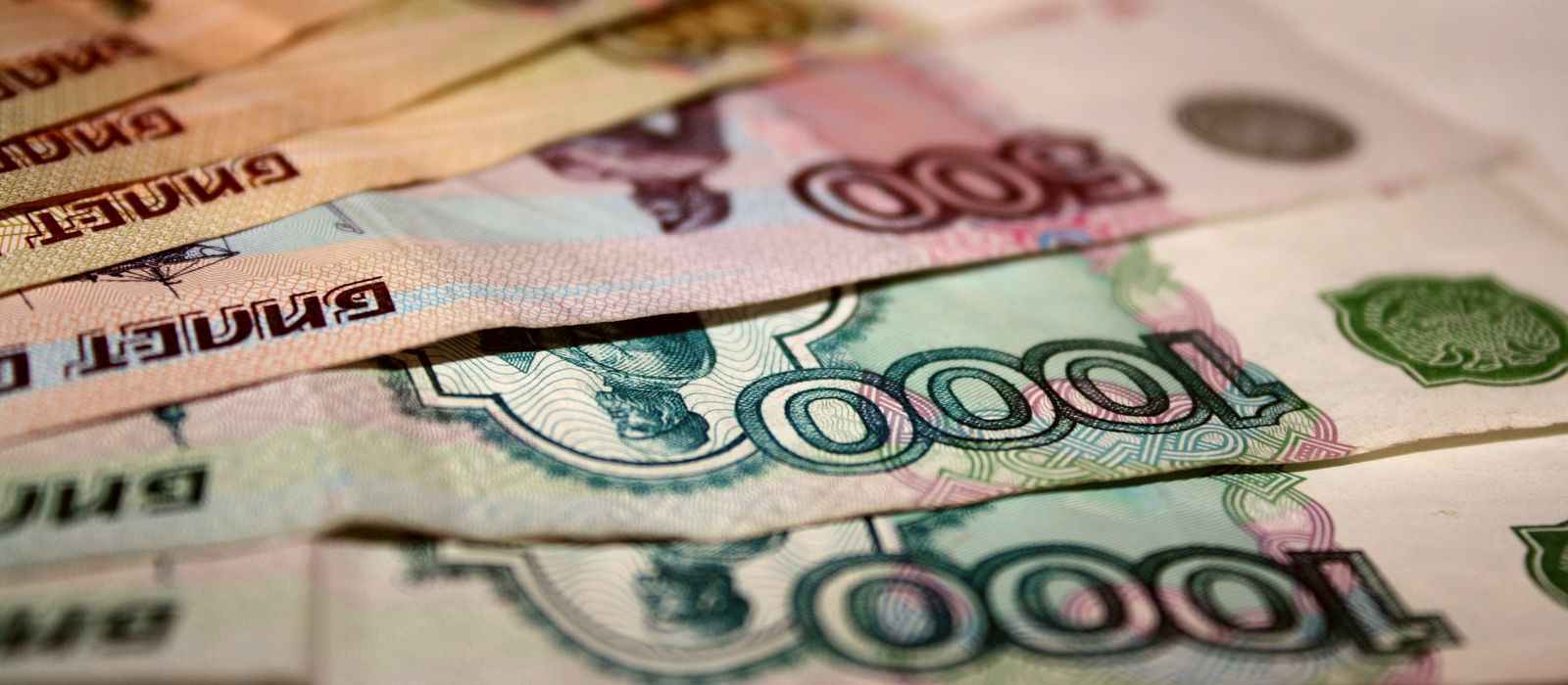В России экстренно готовятся удерживать рубль: меры, прежде всего, отразятся на российских предпринимателях 