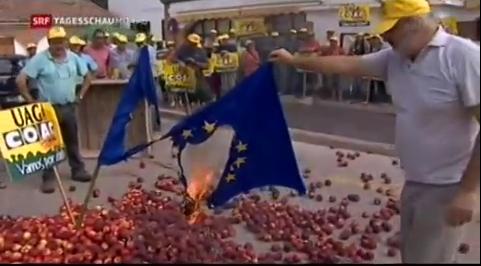 ИноСМИ: В Испании в знак недовольства санкций ЕC против России, фермеры устроили акцию протеста