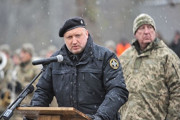 Турчинов назвал причину кровавого обострения на Луганщине