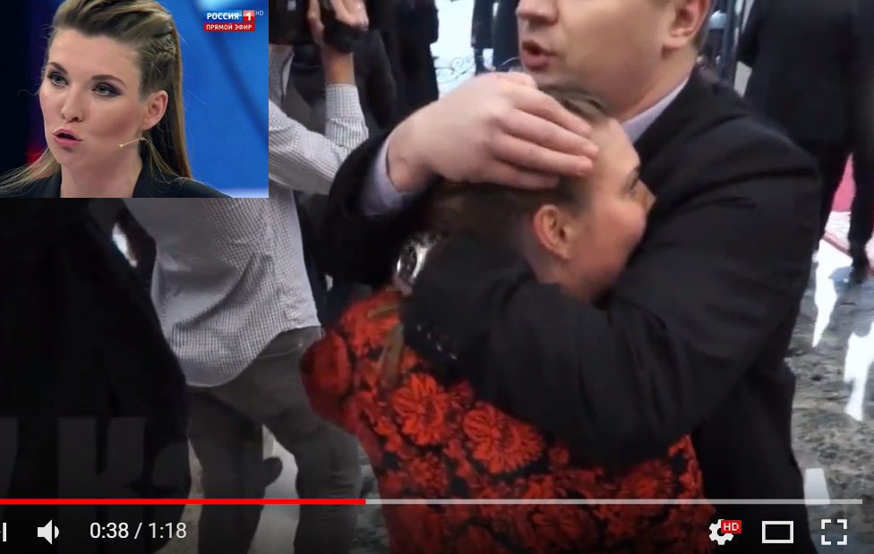 Охрана Лукашенко жестко скрутила в Минске одиозную российскую журналистку: опубликовано легендарное видео с переговоров Путина и Порошенко