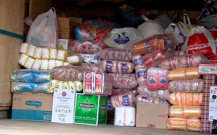В Горное и Попасную передали 35 тонн украинской гуманитарной помощи