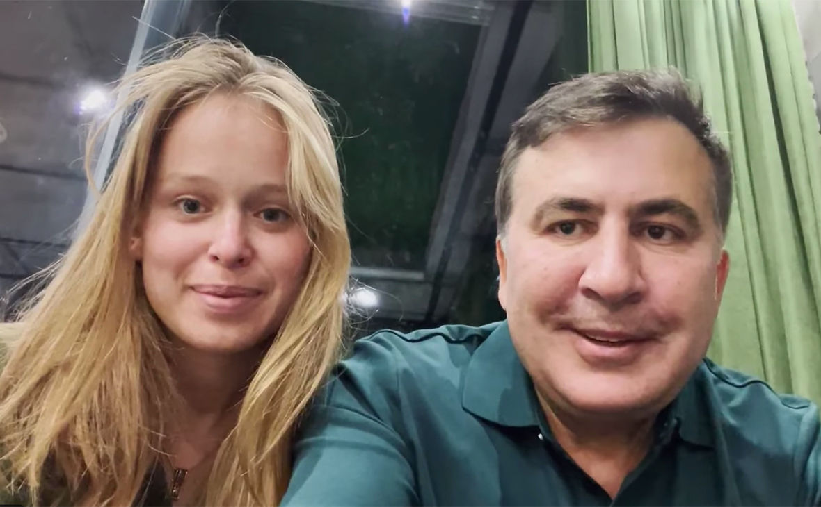 "Чувствую себя благославенным", - Саакашвили  показал новое фото с Ясько и рассказал о "большой любви"