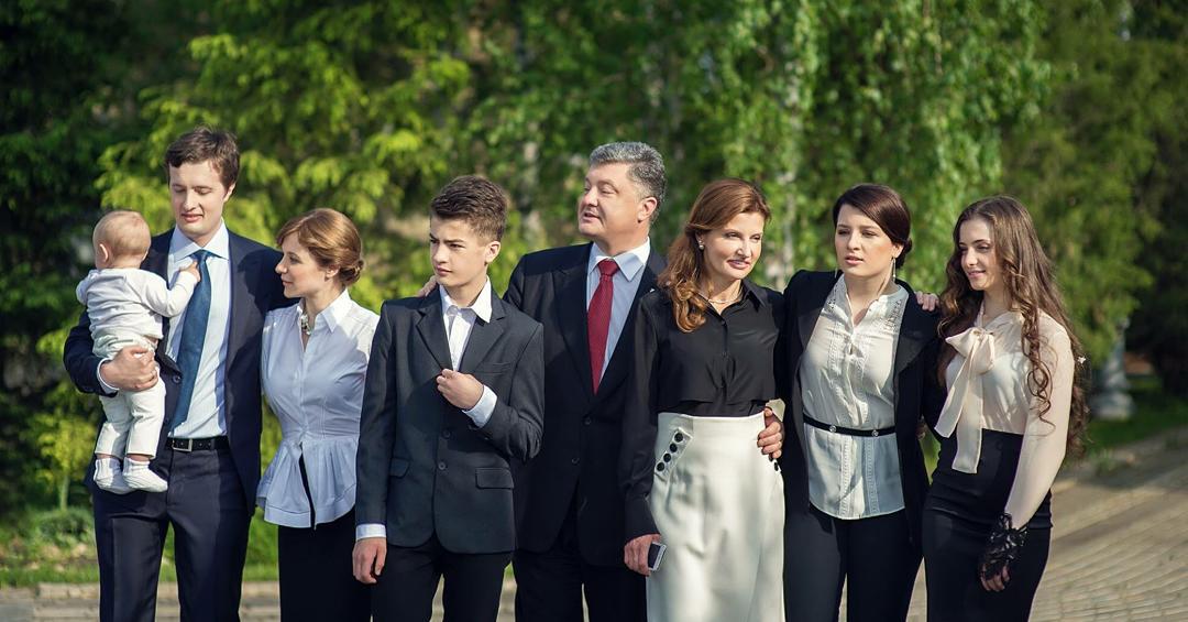 Пополнение в семье президента Украины: у Петра Порошенко родилась внучка Елизавета