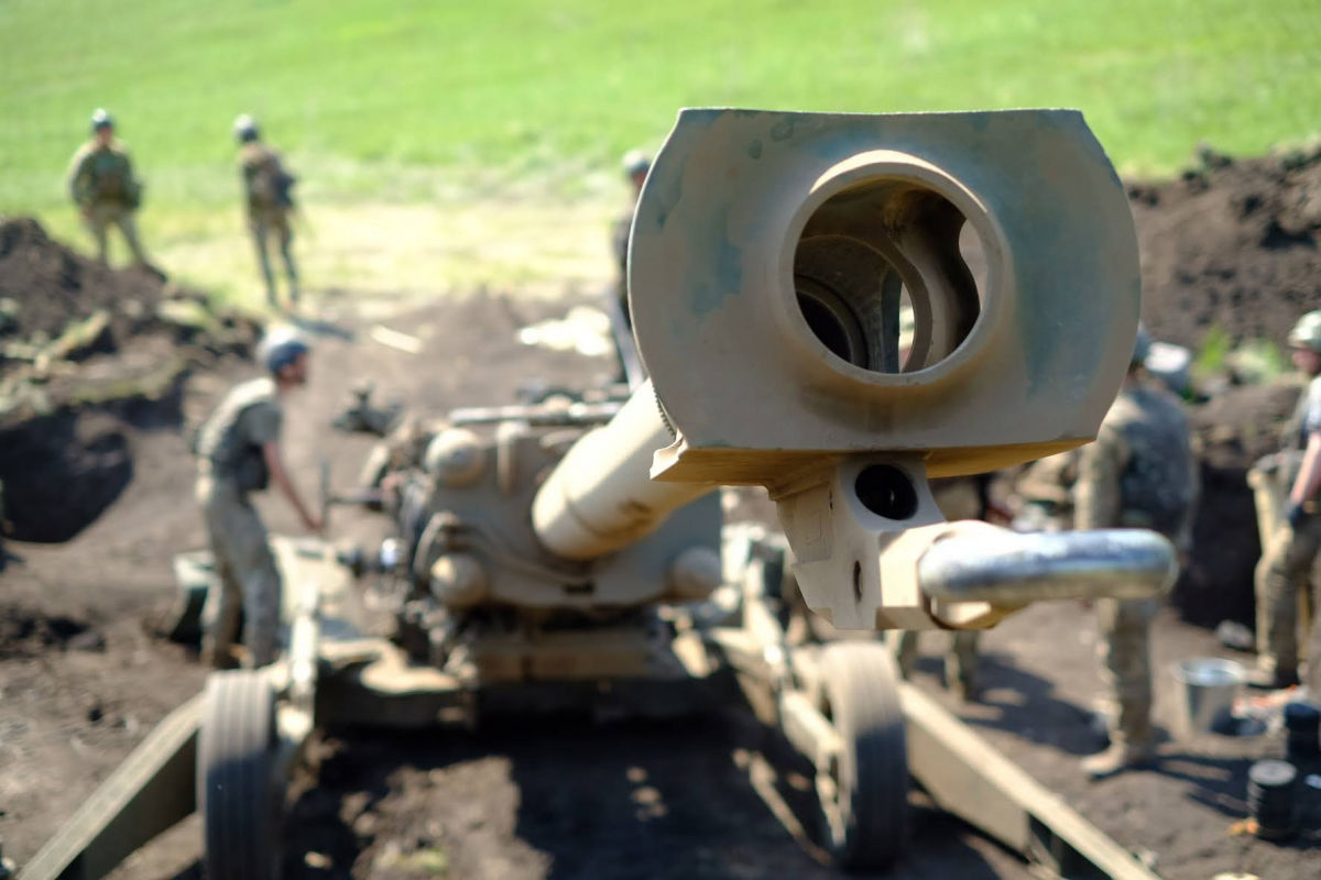 Експерт розповів про снаряди, які США можуть передати Україні у новому пакеті військової допомоги