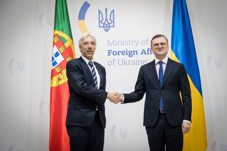 Выборы в Португалии: министр Кравиньо рассказал, как изменится отношение к Украине
