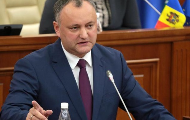 Прокремлевский агент Додон рискует потерять пост президента страны - парламент Молдовы обвиняет его в превышении полномочий и нанесении ущерба национальной безопасности 
