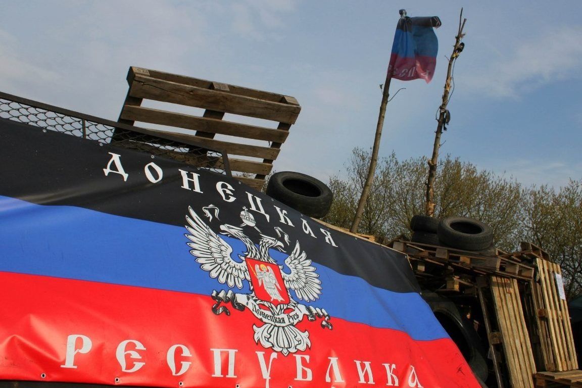 ​"Пакуют барахлишко, слив близко", - сепаратистов Донбасса напугал новый "закон" в "ДНР"