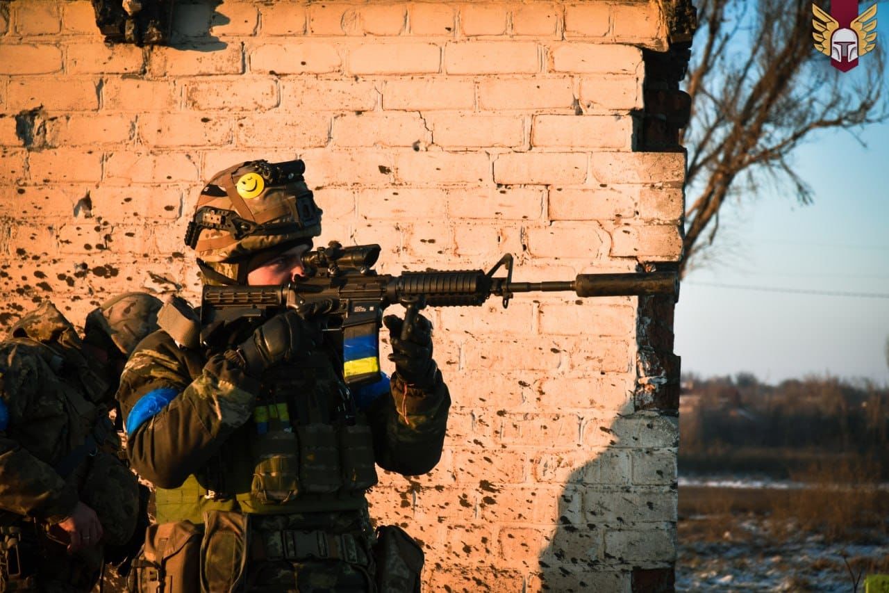 ​ВСУ ведут бои за Соледар, несмотря на то, что в Кремле отчитались о "взятии" города, кадры