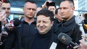 У Зеленского прокомментировали угрозу снятия его кандидатуры с выборов решением суда 