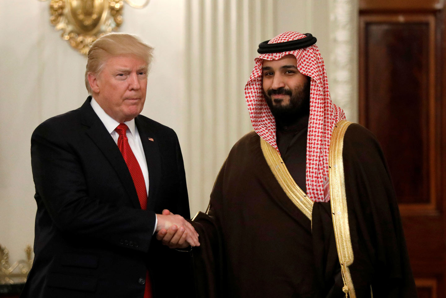 За 8 дней заработал для Америки 1 триллион долларов, или Почему Трамп в первое свое турне полетел в Саудовскую Аравию