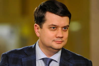 Разумков предложил нестандартный способ "глубокого погружения" депутатов в жестокую реальность