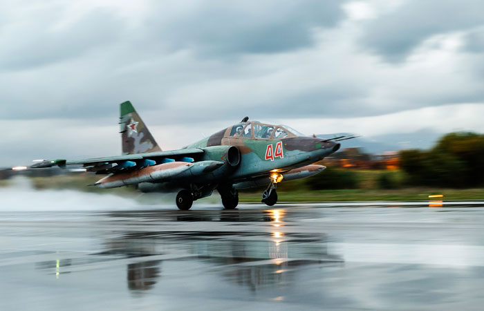 Крушение штурмовика "Су-25" в России: найдены тела пилотов 