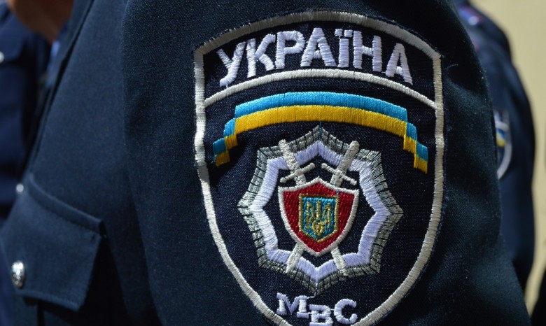 МВД: В зоне АТО милиционер убил волонтера