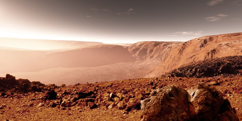 Ученые обнаружили признаки жизни на Марсе: пришельцы оставили иероглифы 