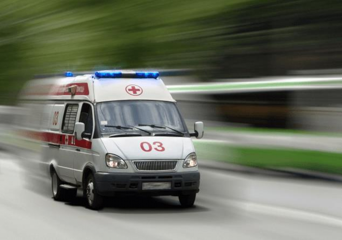 В Ровно бригада скорой оставила умершую пенсионерку в подъезде на 5 часов