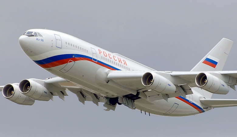 СМИ сообщили о ЧП с самолетом Путина в Сибири: Кремль пока молчит