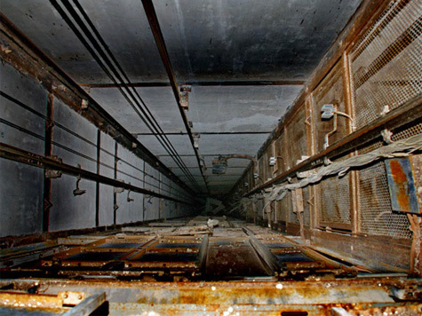 ​Подробности ужасной находки трупа малыша в шахте лифта в Одессе: причиной смерти сына послужил испуг матери