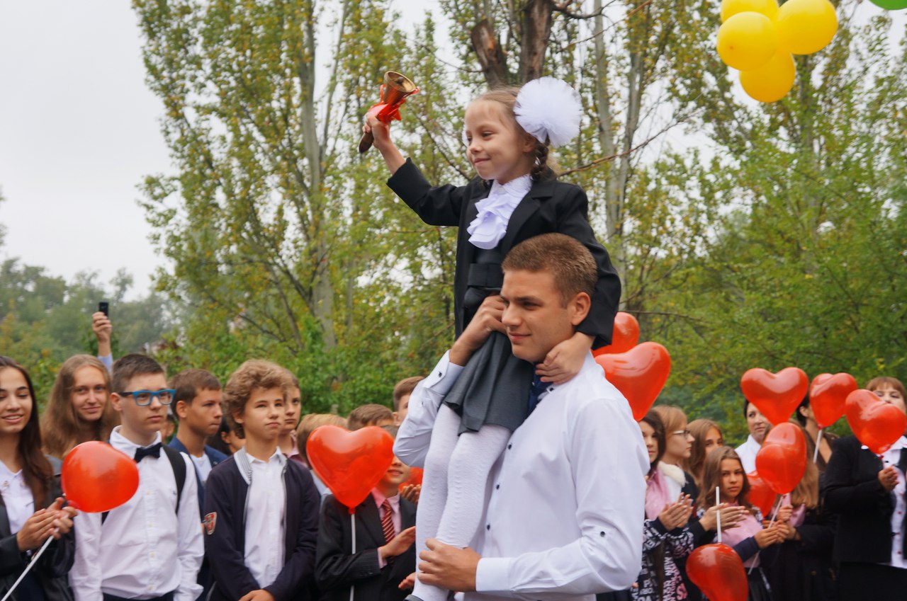 Прощальный "привет" террориста: у донецких детей не будет Дня знаний – в "ДНР" объявлен траур по Захарченко