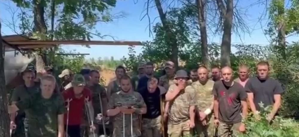 Российские генералы испугались бунта в армии и вернули в тыл раненых солдат, пожаловавшихся Путину