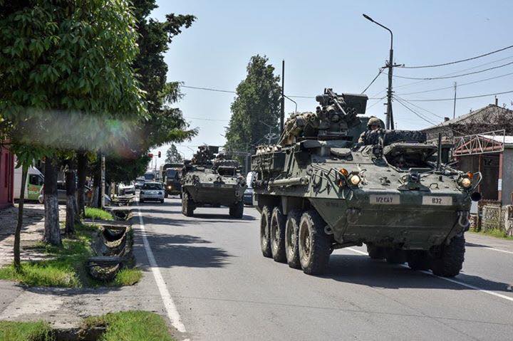Американская военная техника в Грузии подошла вплотную к оккупированной РФ Южной Осетии