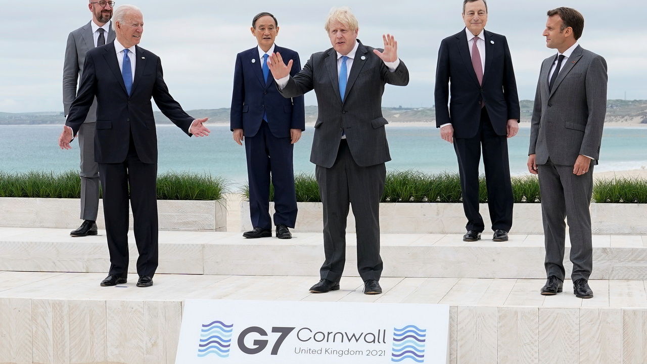 "Остаемся твердого мнения", - лидеры G7 открыто назвали Россию стороной конфликта на Донбассе 