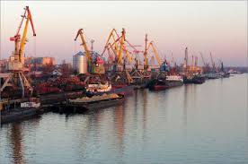 ​Херсонский речной порт оцеплен милицией из-за сообщения о «минировании»