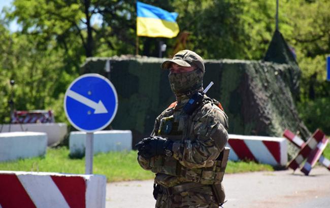 В Донецкой и Луганской областях полиция меняет формат участия в АТО
